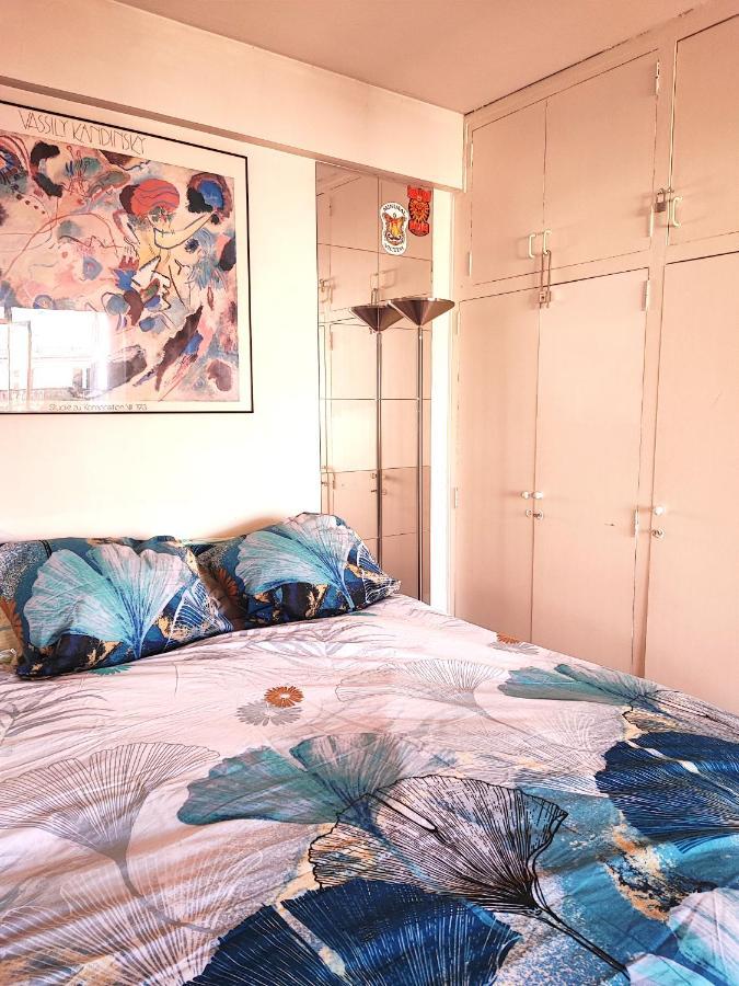 Studio Cosy Et Spacieux Avec Emplacement Ideal Párizs Kültér fotó